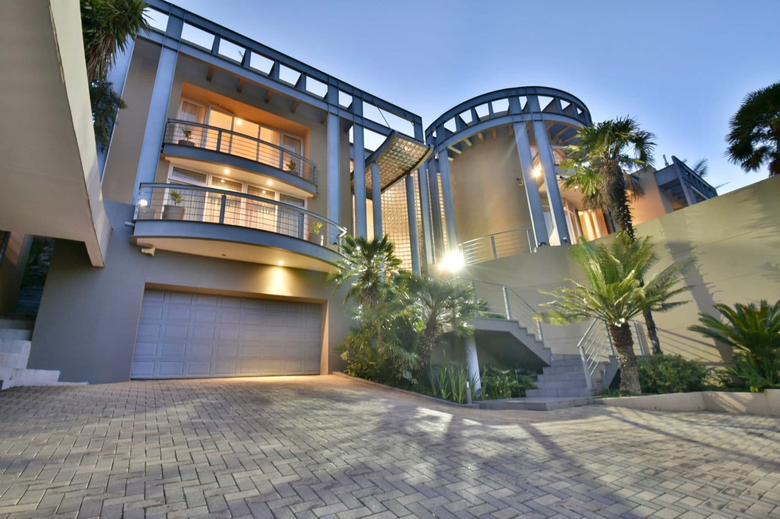 Lisa Properties Office